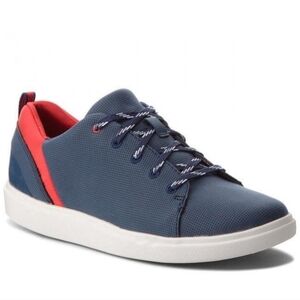 Clarks Cloudsteppers Step Verve Lo Women's Eco-Leather Everyday Lace-Up Sneakers